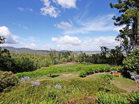 Wallaby Ridge Retreat - NT Tourism 3