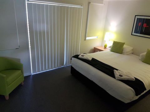 Wallsend Executive Apartments - NT Tourism 1