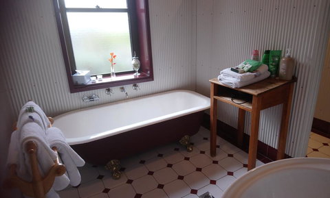 Walnut Cottage - Accommodation NT 3