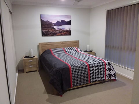 Waratah And Wattle Apartments - NT Tourism 2