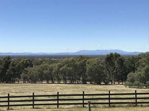 Warby Cottage - Accommodation NT 3