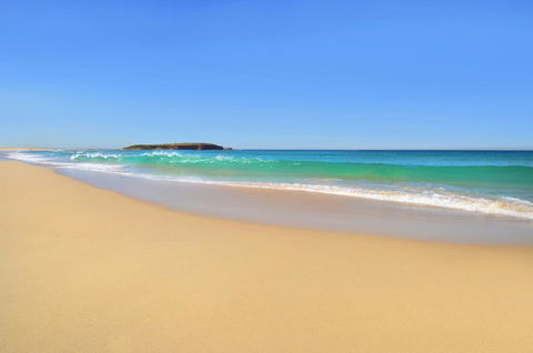 Warilla Sands - NT Tourism 0