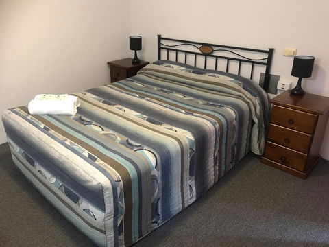 Warrina Motor Inn - Accommodation NT 1