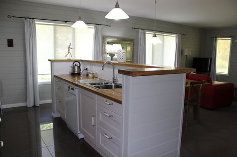 Amelina Cottages - Accommodation NT 31