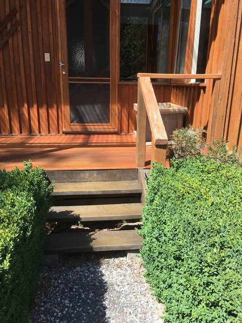 Bluegum Ridge Cottages - Accommodation NT 9