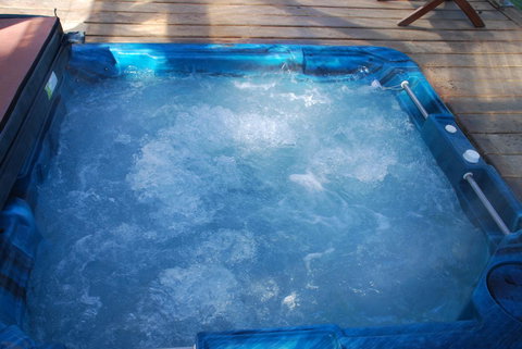 Bluegum Ridge Cottages - Accommodation NT 27