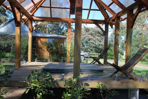 Bluegum Ridge Cottages - Accommodation NT 26