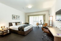 Blazing Stump Motel  Suites