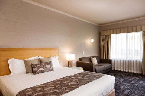 Blazing Stump Motel & Suites - Accommodation NT 8
