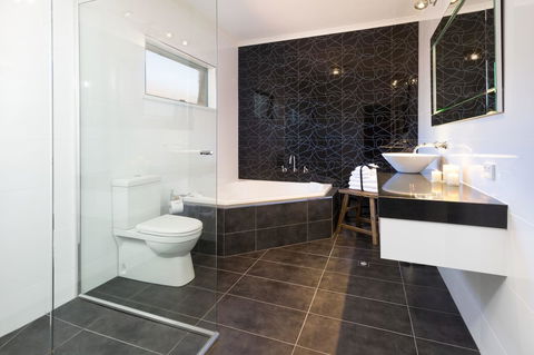 Blazing Stump Motel & Suites - Accommodation NT 42