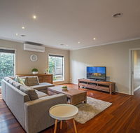 Nautical Rise Torquay - Accommodation NT