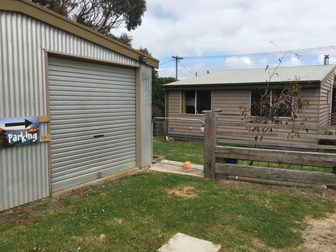 The PC Cottage - Accommodation NT 34