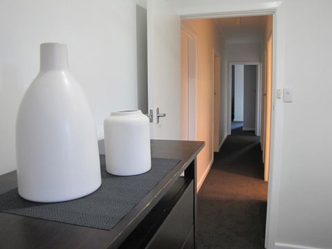 Clarke Street - Accommodation NT 10
