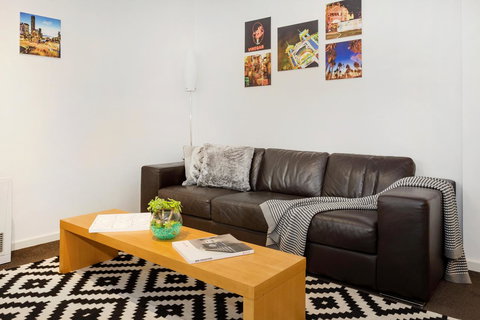 Melbourne Villa - Accommodation NT 3