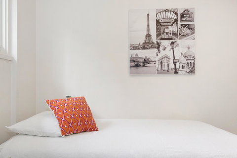 Melbourne Villa - Accommodation NT 33