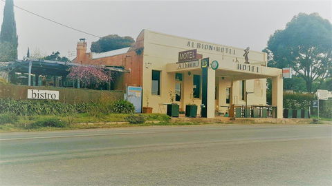 The Albion Motel Castlemaine - NT Tourism 2