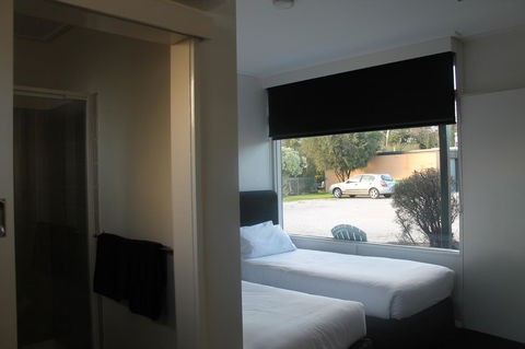 Rochester Motel - Accommodation NT 7