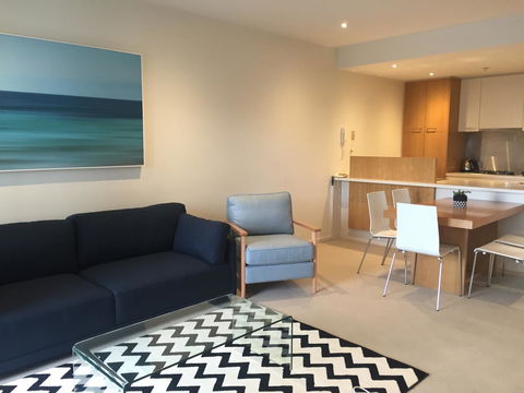 Harbour Escape Apartments Docklands - Accommodation NT 7