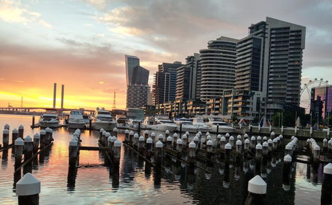 Harbour Escape Apartments Docklands - Accommodation NT 4