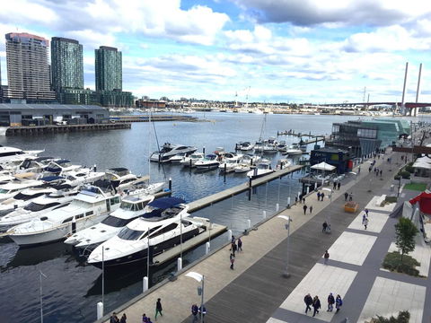 Harbour Escape Apartments Docklands - Accommodation NT 33