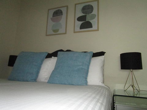 Harbour Escape Apartments Docklands - Accommodation NT 23