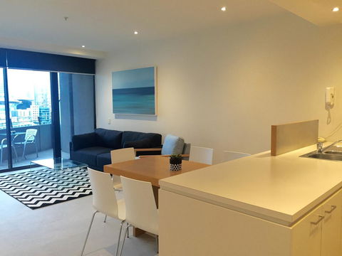 Harbour Escape Apartments Docklands - Accommodation NT 32
