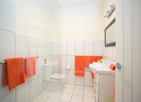 Austral Place 88 Via Merri River - Accommodation NT 18