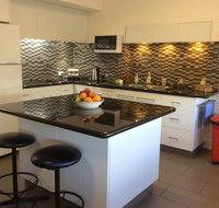 Austral Place 88 via Merri River - Accommodation NT