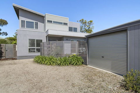 Bask At The Glade - Rejuvenate Stays - Accommodation NT 6