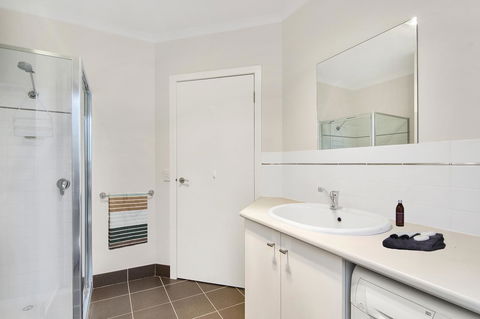 Bask At The Glade - Rejuvenate Stays - Accommodation NT 13
