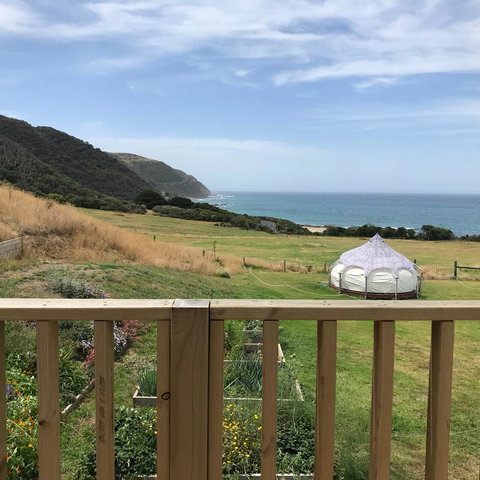 Seacroft Estate - Accommodation NT 18