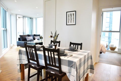 Superb Habour View/ Stylish Apartment / Landmark Building/ Free Tram - Accommodation NT 0