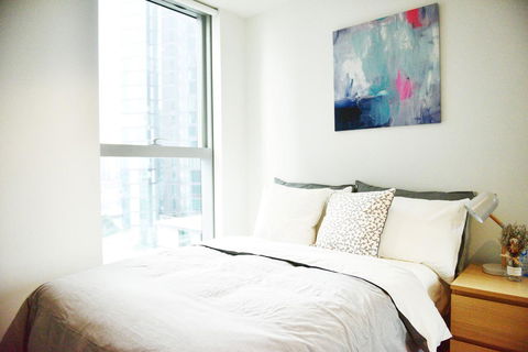 Superb Habour View/ Stylish Apartment / Landmark Building/ Free Tram - Accommodation NT 3