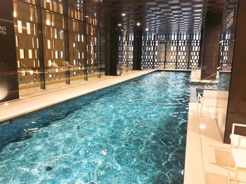 Superb Habour View/ Stylish Apartment / Landmark Building/ Free Tram - Accommodation NT 23
