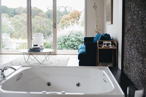 Polperro Villas - Accommodation NT 6