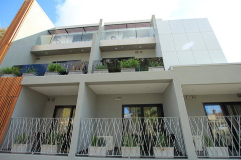 Melrose Apartments - Accommodation NT 0