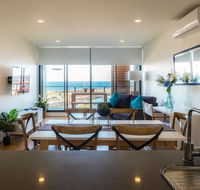 Waterfront Apt 234 Marinaquays - Accommodation NT