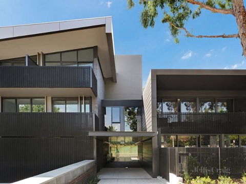 Camberwell Burke Road Apartment - Accommodation NT 13