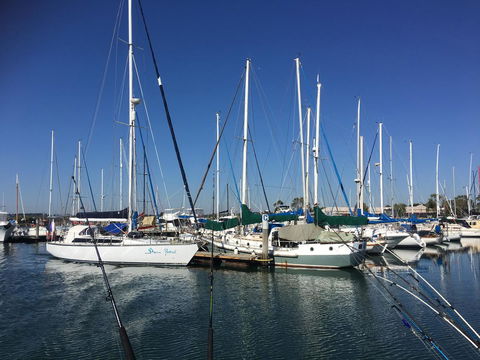 Luxury On The Water (Private Luxurious Boat) - Accommodation NT 7