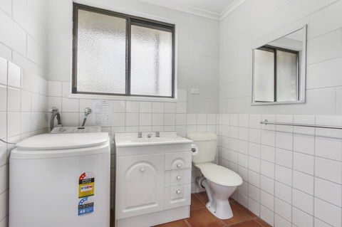 Hybiscus Waterfront Apartments - NT Tourism 30