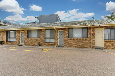 Hybiscus Waterfront Apartments - NT Tourism 23