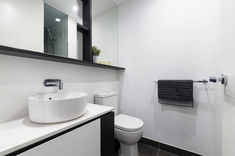 Astrina 2 Bed 2 Bath Apartment - Accommodation NT 9