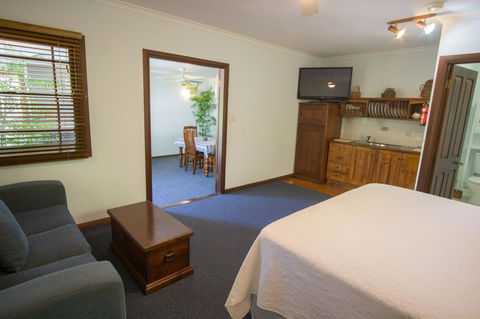 Debbie\'s Place - Accommodation NT 42