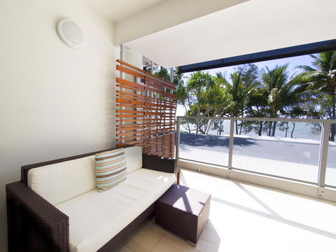 Drift Palm Cove - Accommodation NT 25