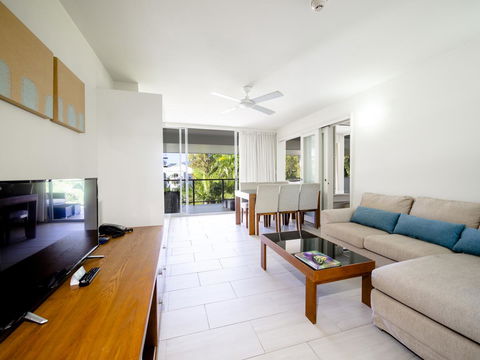 Drift Palm Cove - Accommodation NT 10