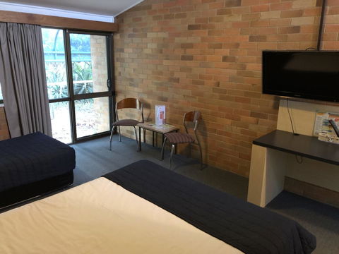 Bribie Island Hotel - Accommodation NT 20