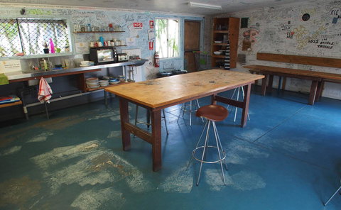 Backpackers At 1770 - Accommodation NT 14