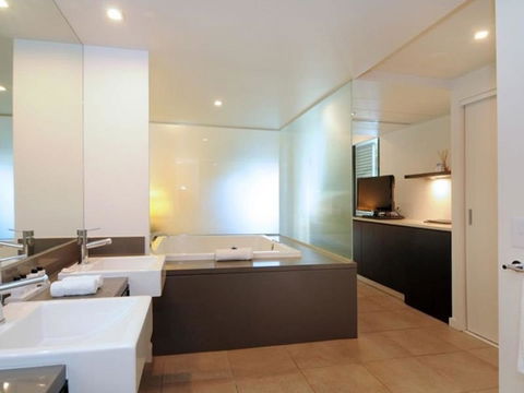 Luxury Apartments At Temple Resort And Spa Port Douglas - Accommodation NT 37