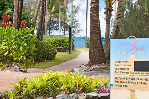 By The Sea Port Douglas - Accommodation NT 26