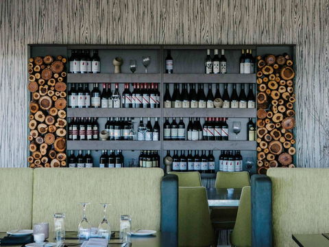 Mercure Clear Mountain Lodge - Accommodation NT 38